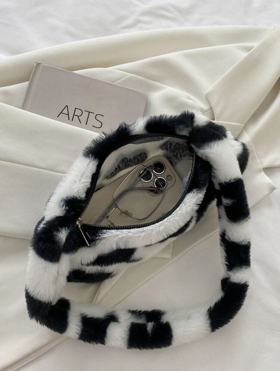 Fuzzy, Soft, Fluffy Bag For Girls, Women, College Students, Rookies & White-Collar Workers For Work, Office, Commute, For Autumn & Winter, Warm Winter, Outdoors